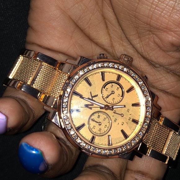 MK Watch - Picture 1 of 2